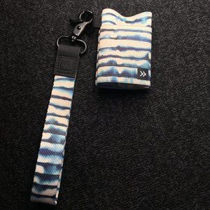 Thread Elastic Wallet With Strap